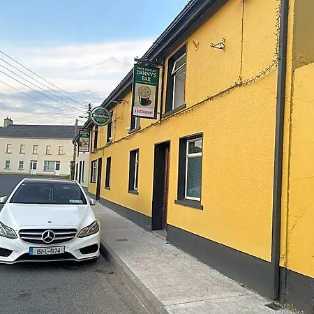 Danny's Bar & Broadford County Clare V94 E262 Hotel Clarecastle