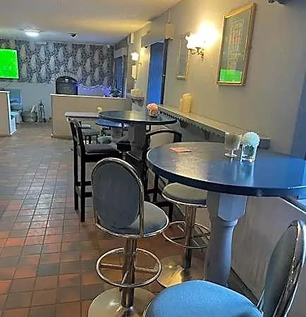Danny's Bar & Broadford County Clare V94 E262 Ξενοδοχείο Droíchead an Chláir